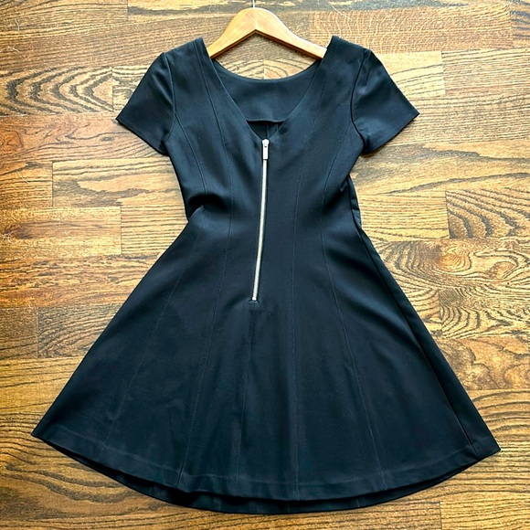 Banana Republic Little Black Dress - Picture 2 of 3